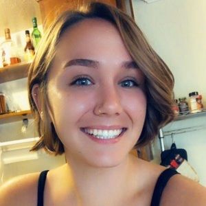 Meet your Posher, Mikayla